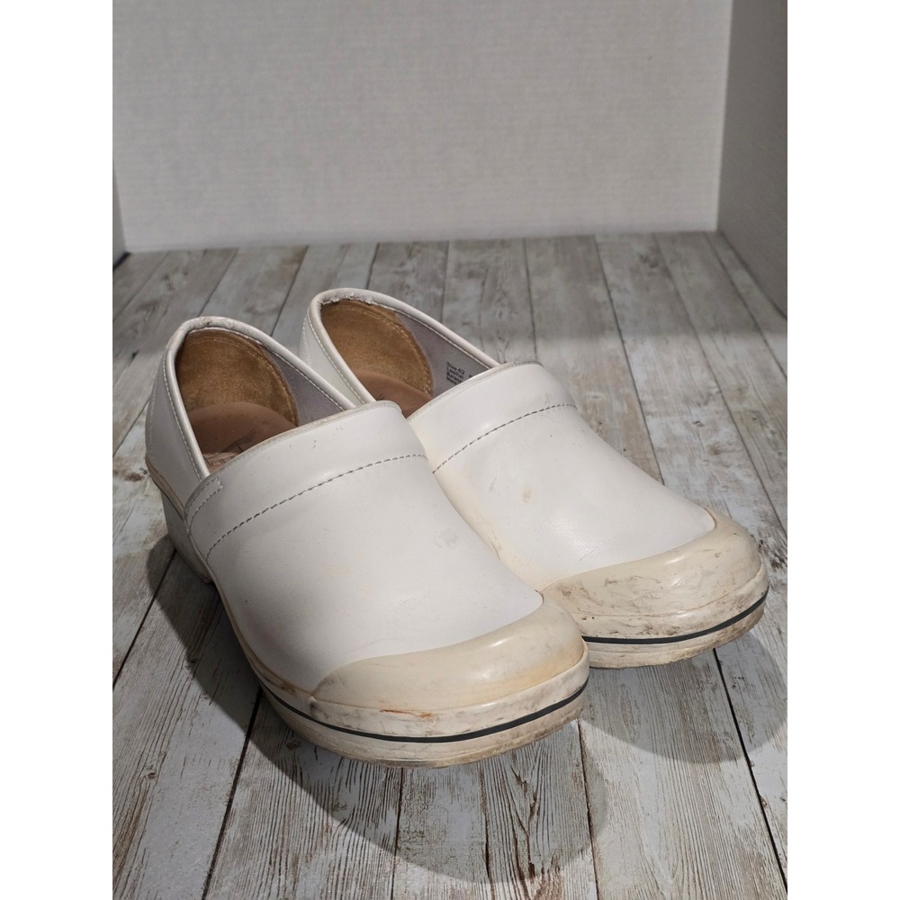 Dansko‎ White Leather Clogs Nursing Size 42, US 11.5-12 6600010100